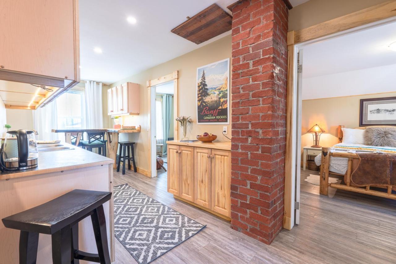 Craftsman'S Loft - Heritage Charm - Ac - 5 Min Dt カルガリー エクステリア 写真